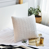 Housse de coussin en tricot épais 100 % coton.