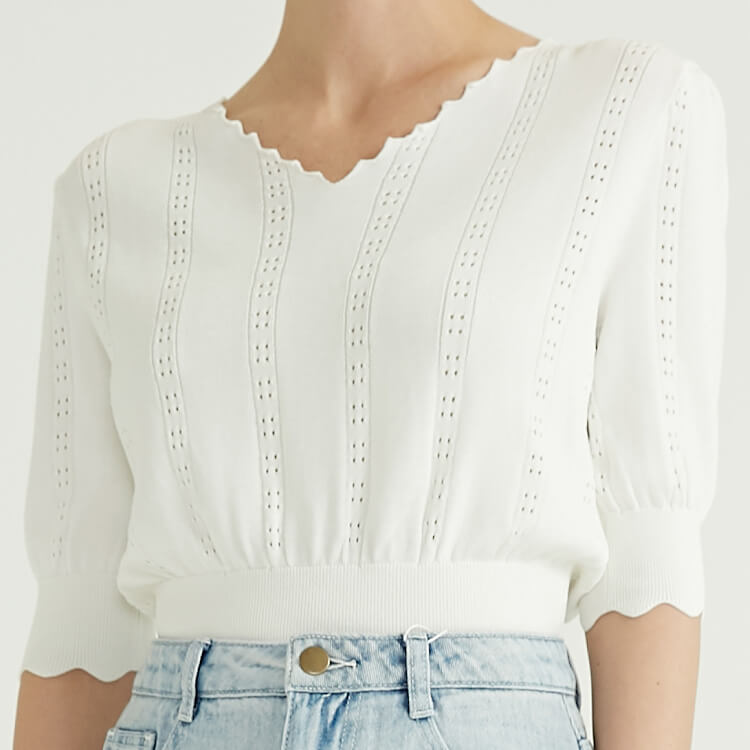 Pull à col en V blanc à motif creux pour femme